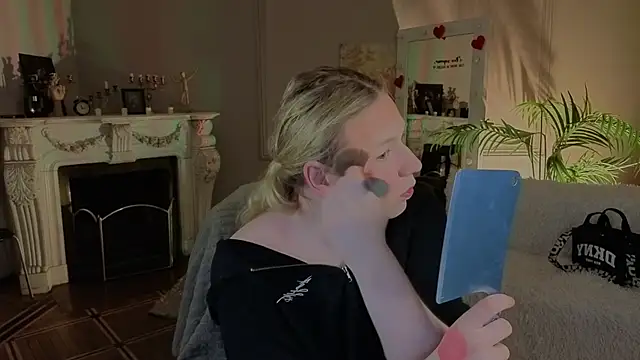 Snapshot of Jes_Solar chatting on 7, 3, 2026 Jes Solar online show from 7, 3, 2026