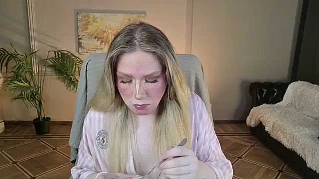 Snapshot of Jes_Solar chatting on 16, 7, 2026 Jes Solar online show from 16, 7, 2026