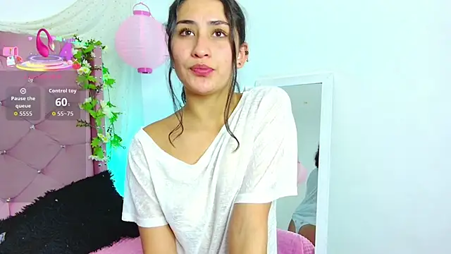 kity x online show from 4, 12, 2025