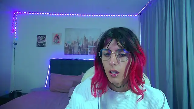 Snapshot of goth_minerva chatting on 2, 4, 2026 goth minerva online show from 2, 4, 2026