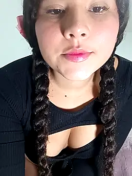 Snapshot of daika31 chatting on 1, 11, 2025 daika31 online show from 1, 11, 2025