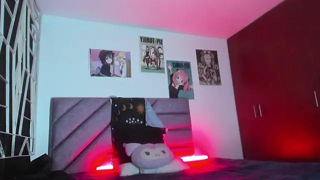 KARINNA  RAVEN online show from 26, 11, 2025