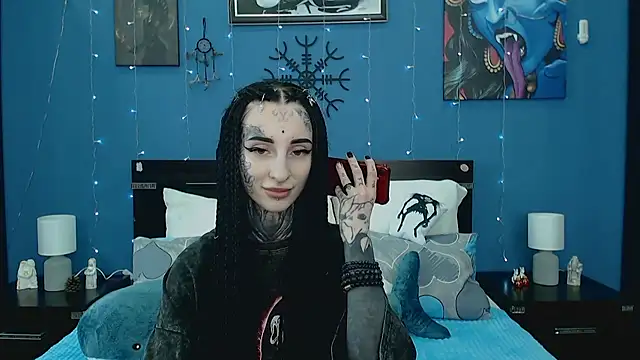 Snapshot of Velvetbat chatting on 22, 4, 2026 Velvetbat online show from 22, 4, 2026