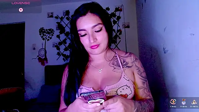 Snapshot of Charlott_Nice01 chatting on 2, 3, 2026 Charlott Nice01 online show from 2, 3, 2026