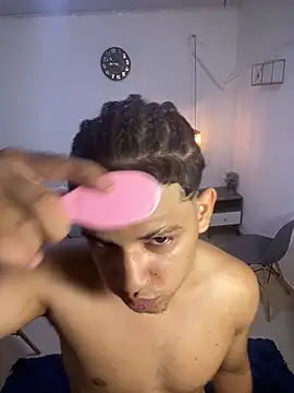 samxx muscle online show from 9, 4, 2026