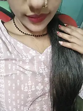 Snapshot of Eshwari_Chopra chatting on 6, 6, 2026 Eshwari Chopra online show from 6, 6, 2026