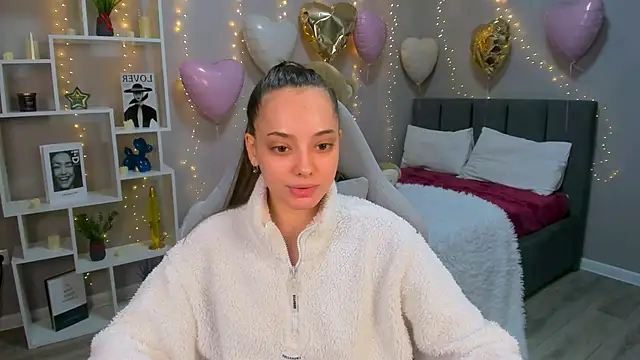 MelanieAlves online show from 15, 2, 2026