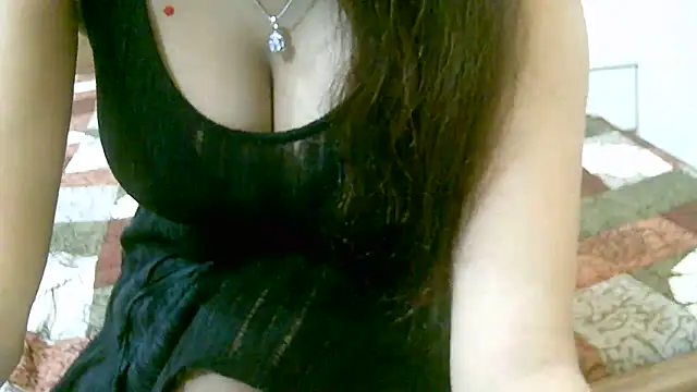 Snapshot of ragini_m_m_s chatting on 17, 9, 2025 ragini m m s online show from 17, 9, 2025