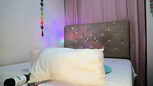 sofia8428 online show from 2, 4, 2026