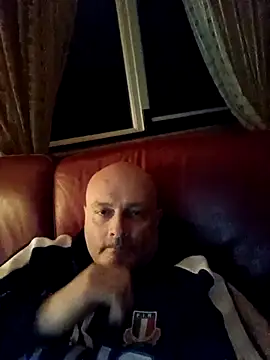 Snapshot of Alexis_Bull chatting on 19, 2, 2026 Alexis Bull online show from 19, 2, 2026