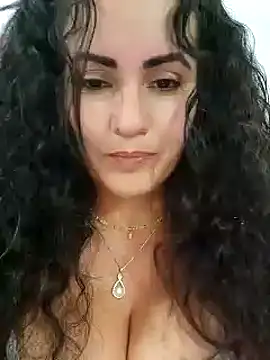 Saraslow online show from 10, 3, 2026