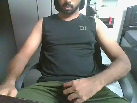 lovelyakash69 online show from 19, 3, 2026