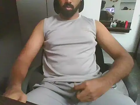 Snapshot of lovelyakash69 chatting on 6, 5, 2026 lovelyakash69 online show from 6, 5, 2026
