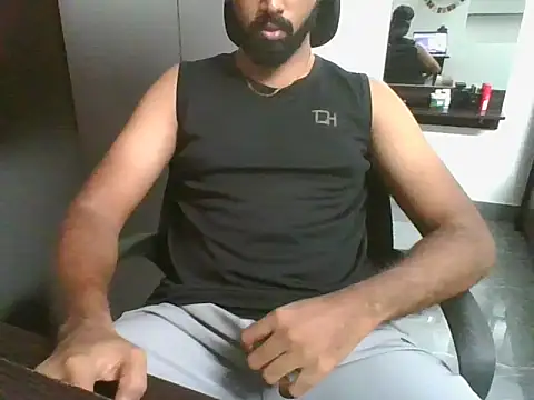 Snapshot of lovelyakash69 chatting on 13, 5, 2026 lovelyakash69 online show from 13, 5, 2026