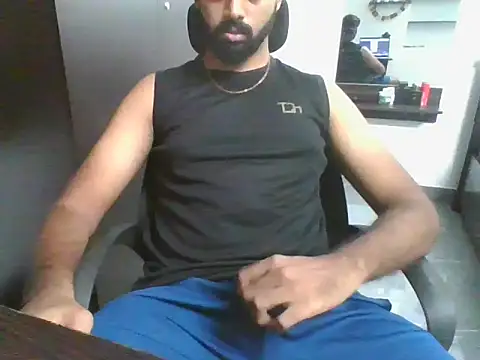 Snapshot of lovelyakash69 chatting on 22, 5, 2026 lovelyakash69 online show from 22, 5, 2026