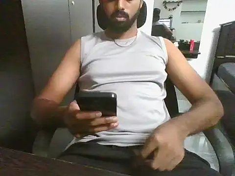 Snapshot of lovelyakash69 chatting on 29, 5, 2026 lovelyakash69 online show from 29, 5, 2026