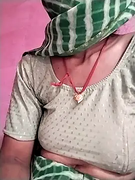 Snapshot of Soniy-Maax chatting on 4, 3, 2026 Soniy-Maax online show from 4, 3, 2026