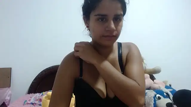 Snapshot of MeliSweet chatting on 7, 11, 2025 MeliSweet online show from 7, 11, 2025