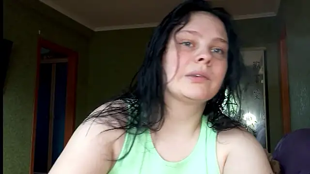 Snapshot of SweetPiggyx chatting on 11, 5, 2026 SweetPiggyx online show from 11, 5, 2026