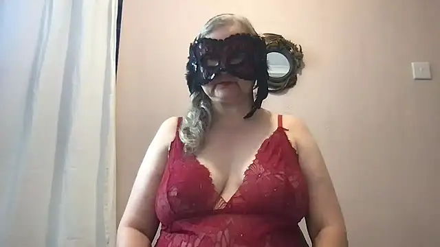 Snapshot of Raven_Magical_Milf chatting on 24, 9, 2025 Raven Magical Milf online show from 24, 9, 2025