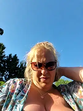 chupasexy online show from 27, 5, 2026