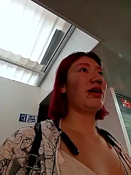 Snapshot of Cerecitaa02_ chatting on 5, 2, 2026 Cerecitaa02 online show from 5, 2, 2026