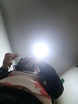 Snapshot of Cerecitaa02_ chatting on 8, 2, 2026 Cerecitaa02 online show from 8, 2, 2026