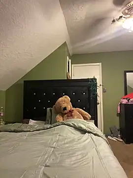 bankruptbabe online show from 23, 3, 2025