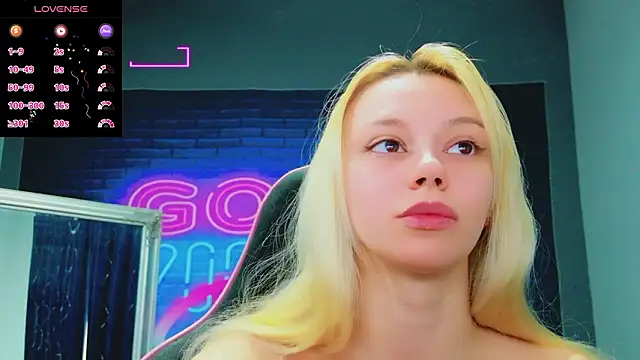 AlessiaCroft online show from 18, 3, 2026