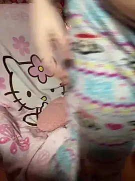 w3tkittty online show from 8, 2, 2026