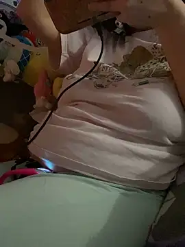 w3tkittty online show from 13, 2, 2026