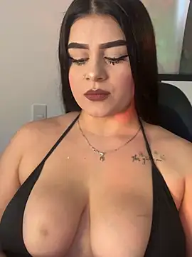 Snapshot of Kariina__69 chatting on 4, 6, 2026 Kariina 69 online show from 4, 6, 2026