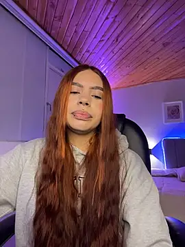 Cristina pinkk online show from 2, 3, 2026