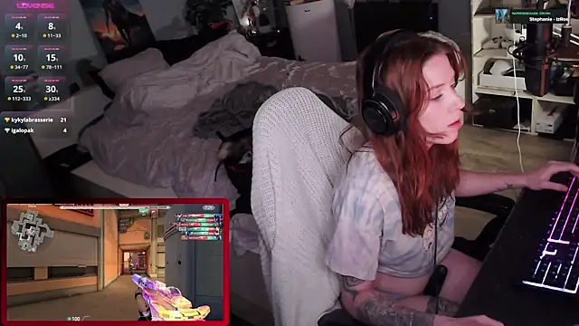 Horny Makima online show from 25, 10, 2025