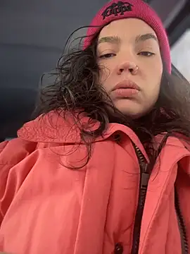 Snapshot of MeekyRich chatting on 4, 3, 2026 MeekyRich online show from 4, 3, 2026