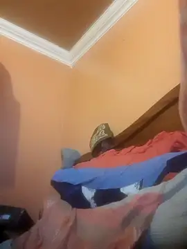 Snapshot of RearApiary chatting on 23, 12, 2025 RearApiary online show from 23, 12, 2025