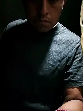 Snapshot of luuiss12 chatting on 2, 3, 2026 luuiss12 online show from 2, 3, 2026