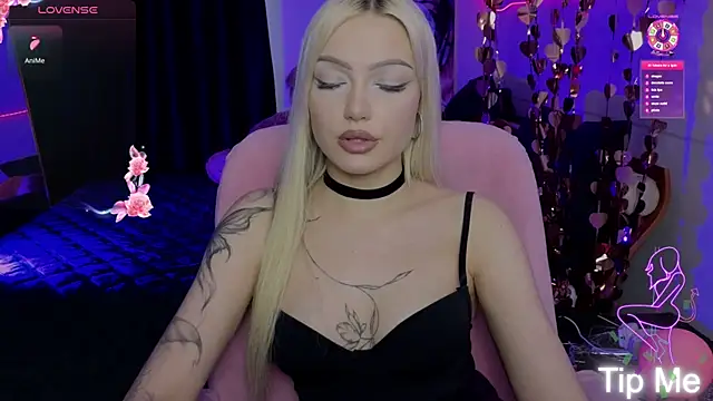 Snapshot of LinaLirian chatting on 26, 6, 2026 LinaLirian online show from 26, 6, 2026