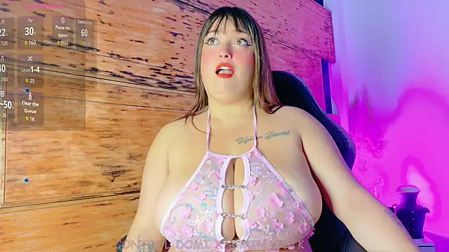 Alicee stone  online show from 26, 11, 2025