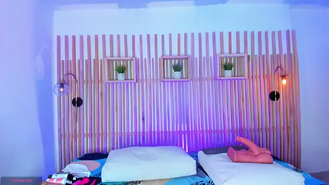 ciara blake online show from 28, 4, 2026