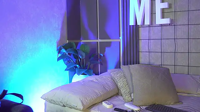 Susan wall online show from 11, 3, 2026