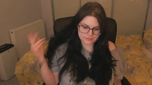Snapshot of GothSuccubusBabe chatting on 21, 5, 2026 GothSuccubusBabe online show from 21, 5, 2026