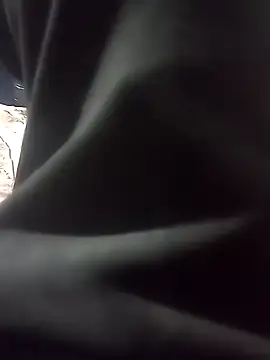 Snapshot of ConfidedAward chatting on 4, 11, 2025 ConfidedAward online show from 4, 11, 2025