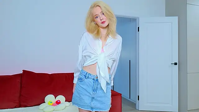 Snapshot of StarrShinee chatting on 9, 2, 2026 StarrShinee online show from 9, 2, 2026