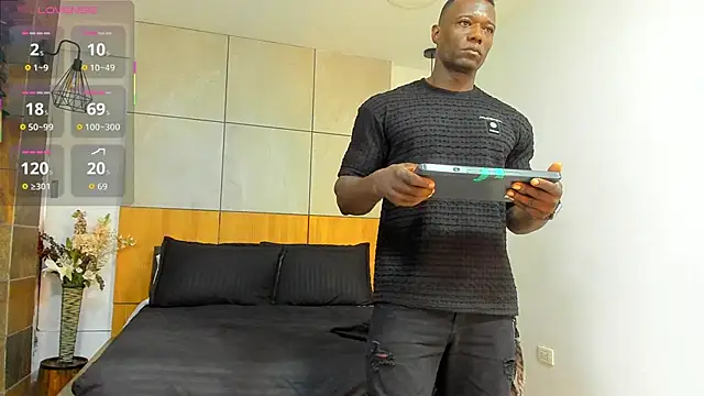 MarcusBlack  online show from 23, 2, 2026