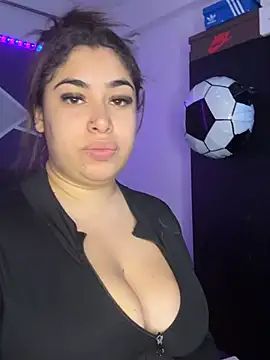 jazminslut online show from 8, 7, 2026