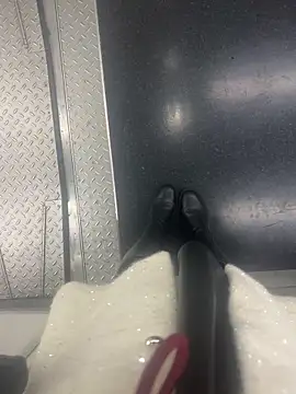 xiaoyuan01 online show from 23, 12, 2025