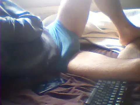 Snapshot of rimbaud77 chatting on 4, 5, 2026 rimbaud77 online show from 4, 5, 2026