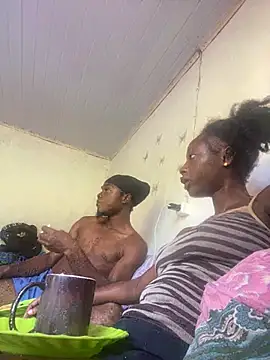 Snapshot of GeileErica chatting on 9, 11, 2025 GeileErica online show from 9, 11, 2025