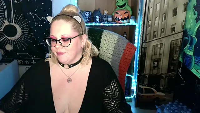 Snapshot of Kinky_Witch chatting on 26, 4, 2026 Kinky Witch online show from 26, 4, 2026